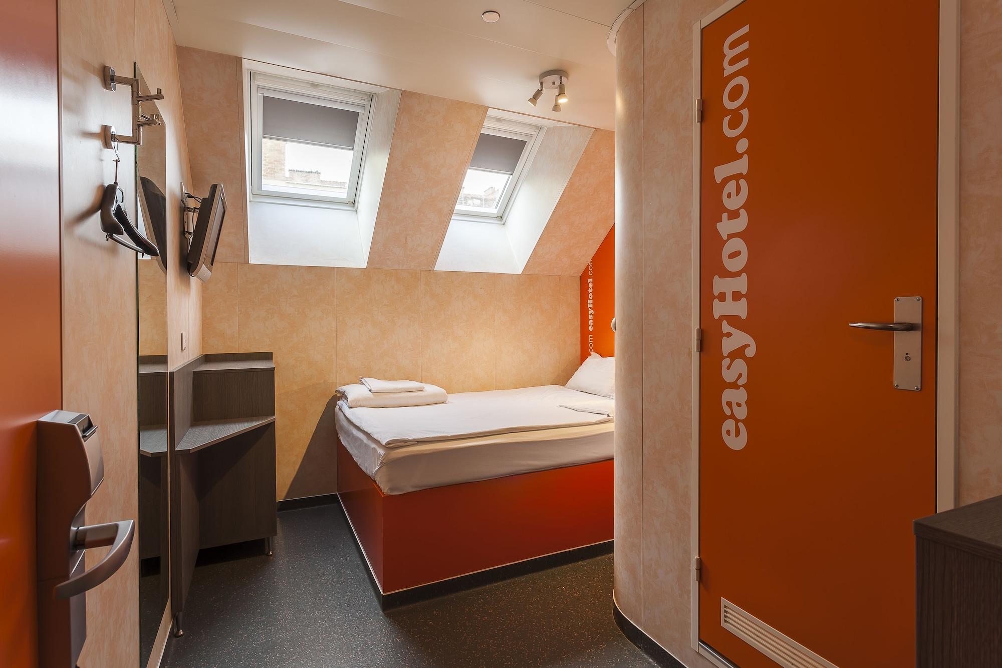 easyHotel Budapest Oktogon Eksteriør bilde