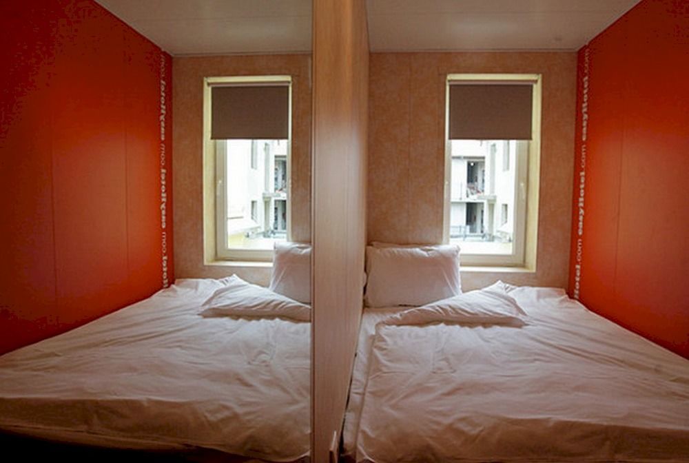 easyHotel Budapest Oktogon Eksteriør bilde